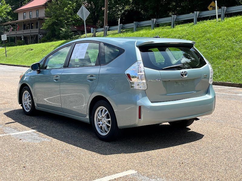 Used 2013 Toyota Prius V Three FWD image 23