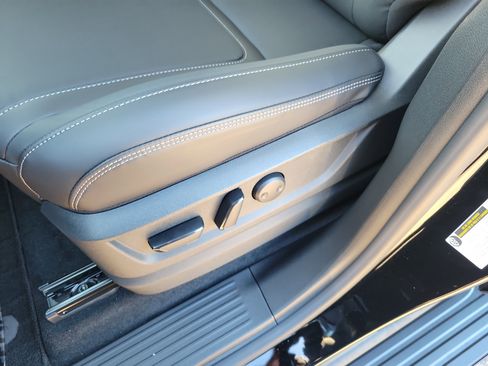 New 2026 INFINITI QX80 Pure image 18