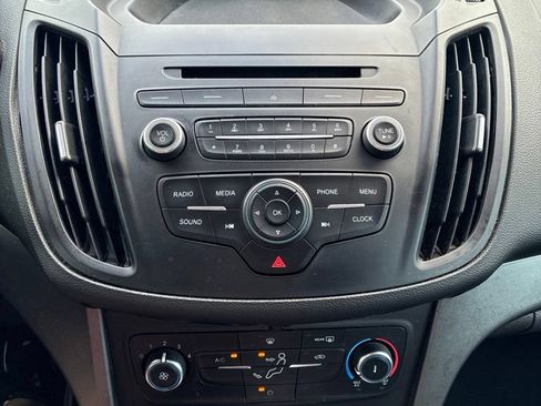 Used 2018 Ford Escape S FWD image 18