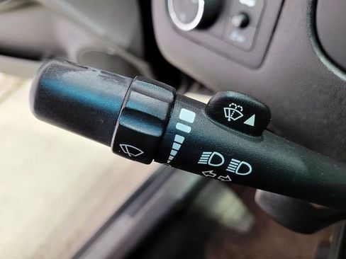 Used 2014 Chevrolet Impala LS image 32