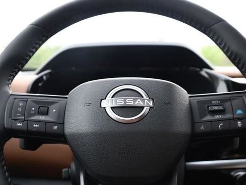 New 2026 Nissan Pathfinder Platinum AWD/4WD image 13