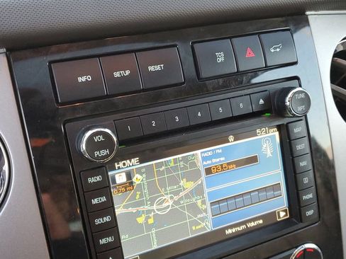 Used 2013 Ford Expedition Limited image 17