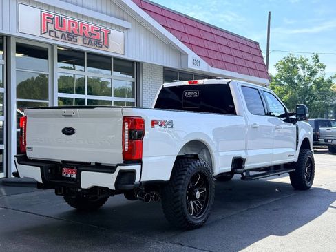 Used 2024 Ford F350 Lariat w/ Lariat Ultimate Package AWD/4WD image 3