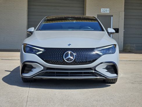 Used 2023 Mercedes-Benz EQE 350+ 4MATIC Sedan image 2