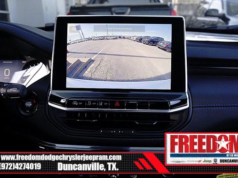 New 2026 Jeep Compass Latitude image 22