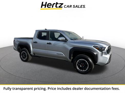 Used 2025 Toyota Tacoma TRD Off-Road AWD/4WD image 1