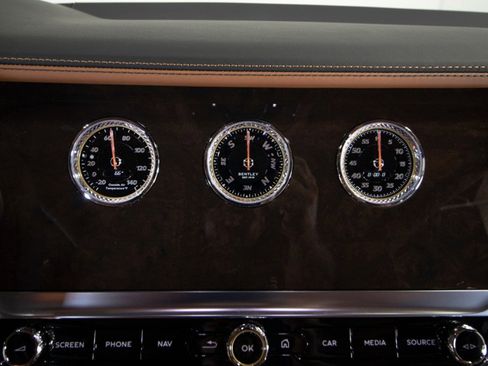 Used 2024 Bentley Continental GT Mulliner image 26