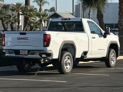 New 2025 GMC Sierra 2500 Pro w/ Convenience Package