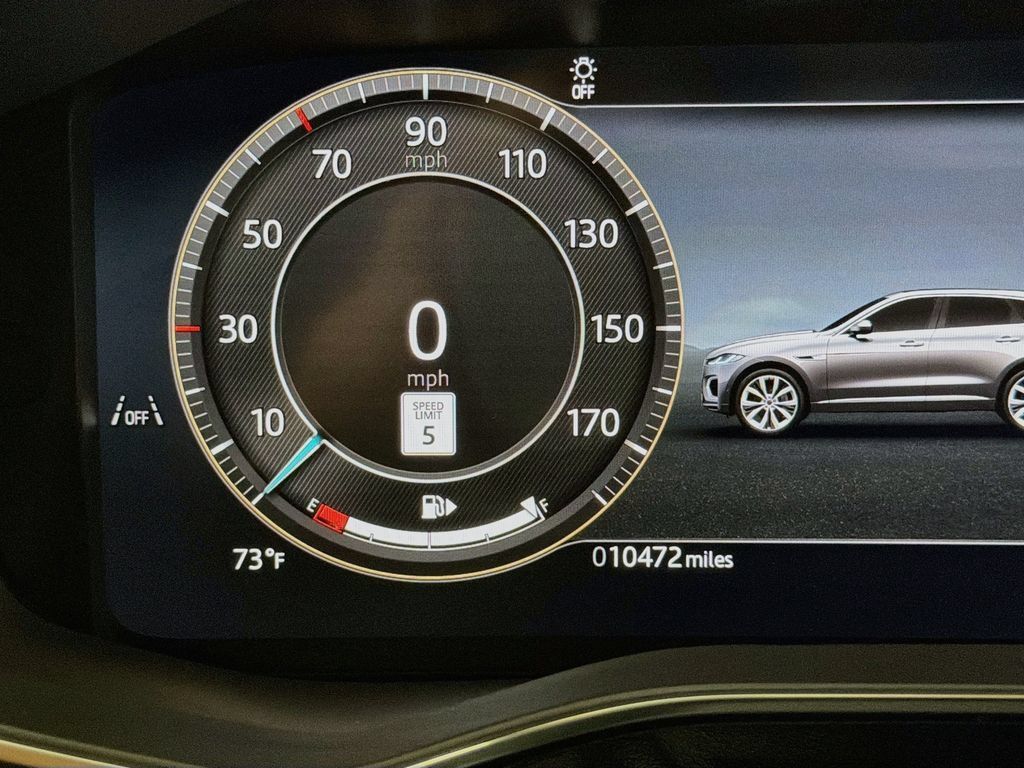 Certified 2026 Jaguar F-PACE R-Dynamic S AWD/4WD image 12