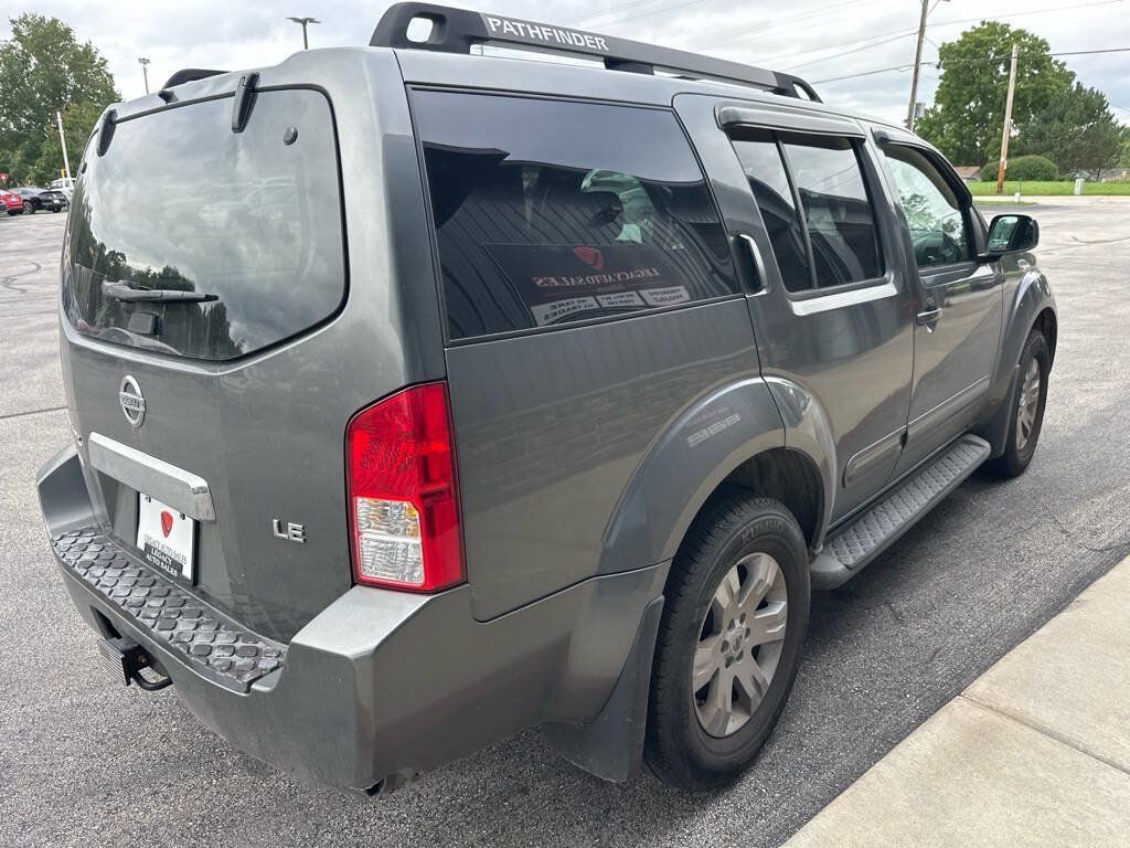 Used 2006 Nissan Pathfinder LE AWD/4WD image 5