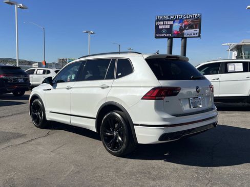 Certified 2023 Volkswagen Tiguan SE R-Line image 3