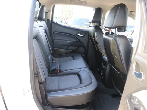 Used 2022 Chevrolet Colorado Z71 image 30