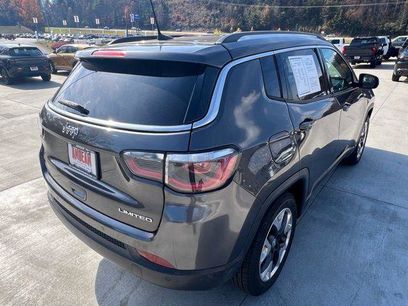 Used 2018 Jeep Compass Limited w/ Navigation Group