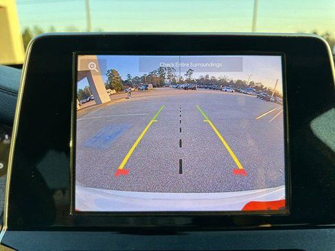 Certified 2025 Jeep Compass Latitude image 15