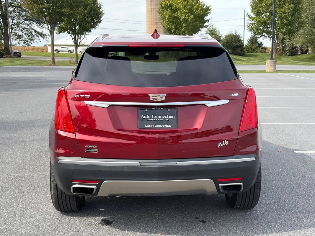 Used 2018 Cadillac XT5 Platinum w/ Driver Assist Package AWD/4WD image 7