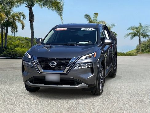 Used 2023 Nissan Rogue SV FWD image 7