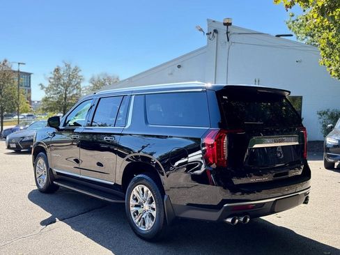 Used 2023 GMC Yukon XL Denali w/ Max Trailering Package image 5