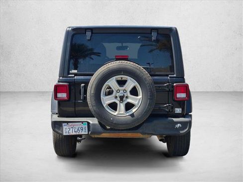 Used 2023 Jeep Wrangler Unlimited Sport AWD/4WD image 6