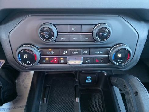 Used 2025 Ford Bronco Badlands AWD/4WD image 58