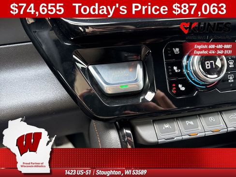 New 2026 GMC Sierra 1500 AT4 w/ Technology Package AWD/4WD image 33