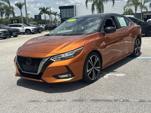 Used 2022 Nissan Sentra SR FWD image 2