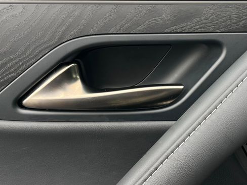 Used 2025 Lexus LX 600 4WD w/ Luxury Package image 83