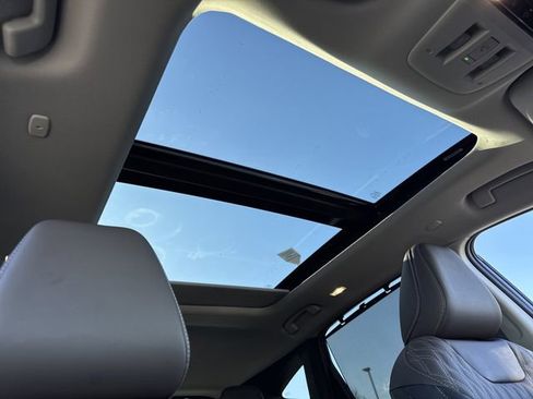 Used 2025 Nissan Murano Platinum image 30