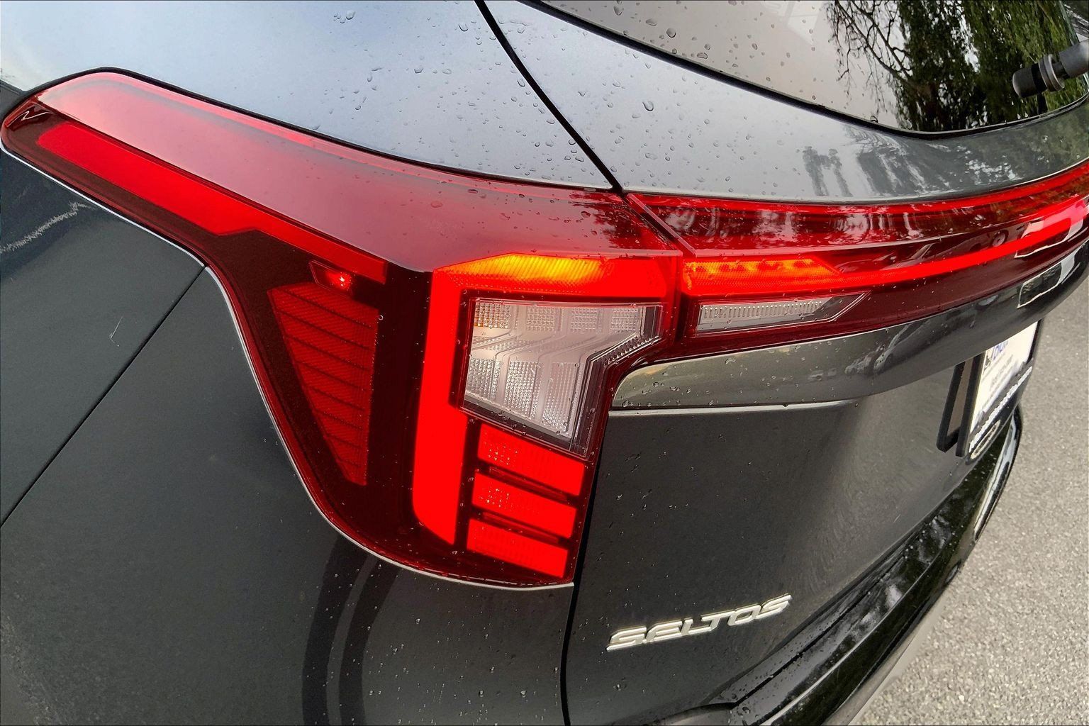Used 2024 Kia Seltos SX AWD/4WD image 30