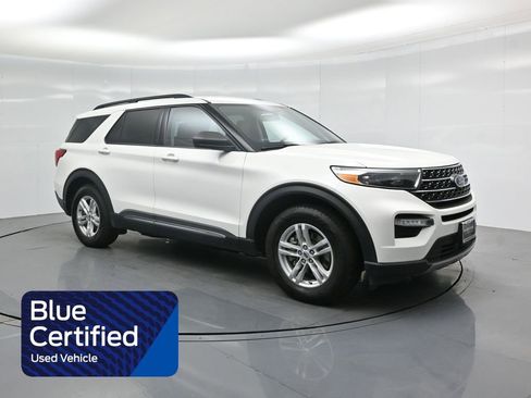 Certified 2021 Ford Explorer XLT image 1