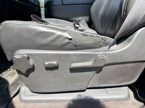 Used 2014 GMC Sierra 2500 SLE w/ HD SLE Premium Package image 17