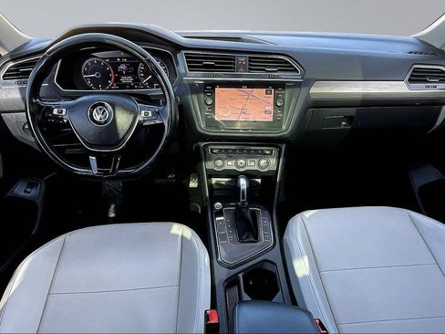 Used 2019 Volkswagen Tiguan SEL FWD image 8