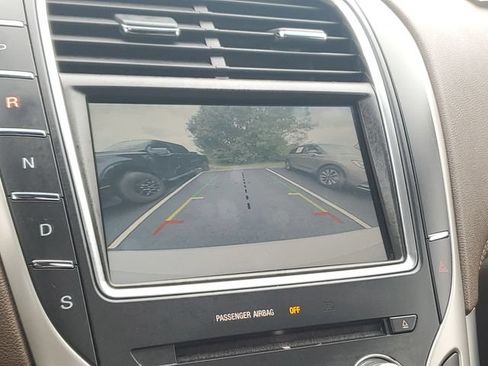 Used 2016 Lincoln MKX Reserve AWD/4WD image 27