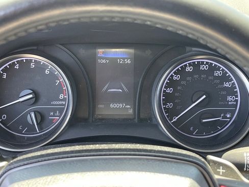 Used 2023 Toyota Camry SE FWD image 10