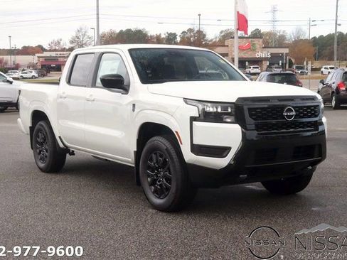 New 2026 Nissan Frontier SV w/ Tow Package AWD/4WD image 1