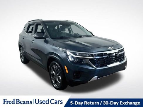 Used 2024 Kia Seltos S AWD/4WD image 1