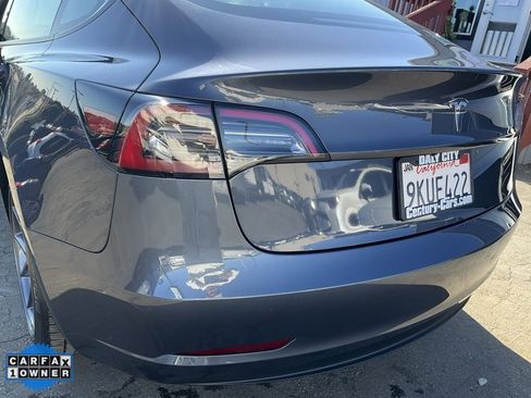 Used 2023 Tesla Model 3 Standard Range image 90