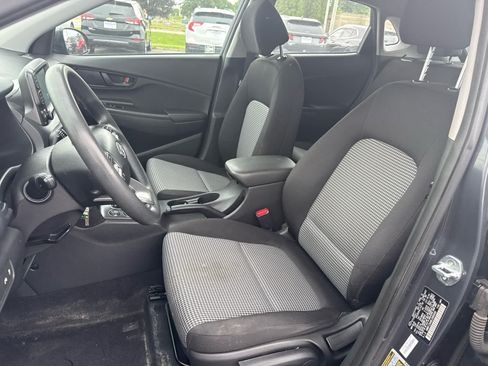 Used 2020 Hyundai Kona SE FWD image 10