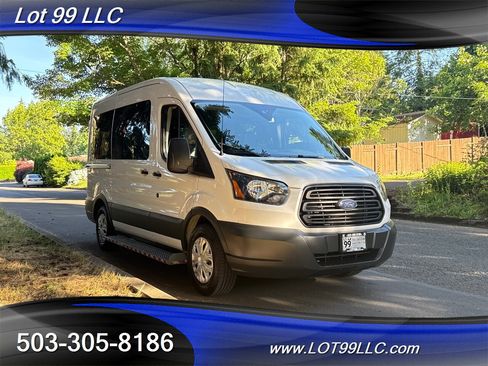 Used 2018 Ford Transit 150 XL image 8