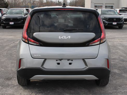 Used 2023 Kia Soul LX w/ Option Group 015 image 6