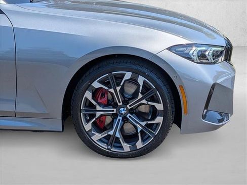 New 2026 BMW 330i Sedan w/ M Sport Package RWD image 10