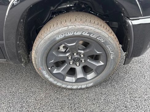 New 2026 RAM 1500 Big Horn AWD/4WD image 9