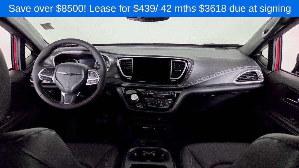 New 2026 Chrysler Pacifica Select FWD image 37