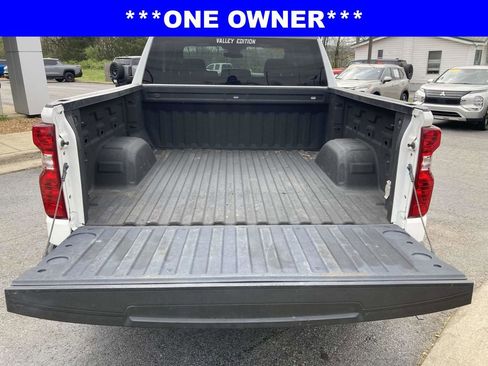 Used 2023 Chevrolet Silverado 1500 Custom RWD image 11