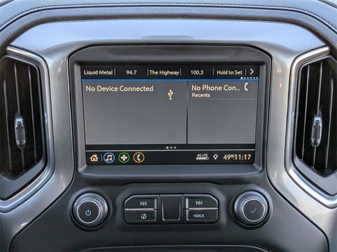 Used 2022 Chevrolet Silverado 1500 RST image 16