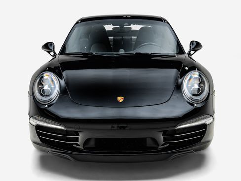 Used 2014 Porsche 911 Carrera S RWD image 9