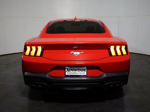 Used 2024 Ford Mustang Premium image 10