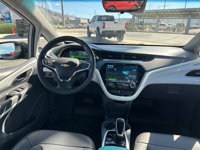 Used 2021 Chevrolet Bolt Premier w/ Infotainment Package FWD image 30