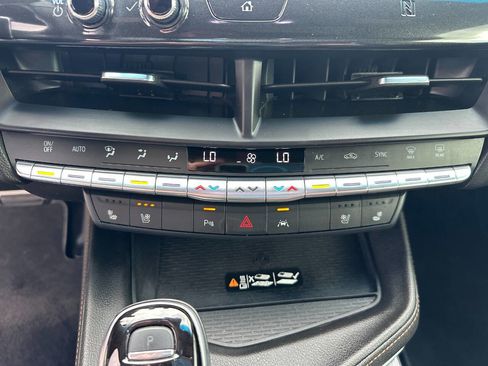 Used 2020 Cadillac CT4 V w/ Climate Package image 33