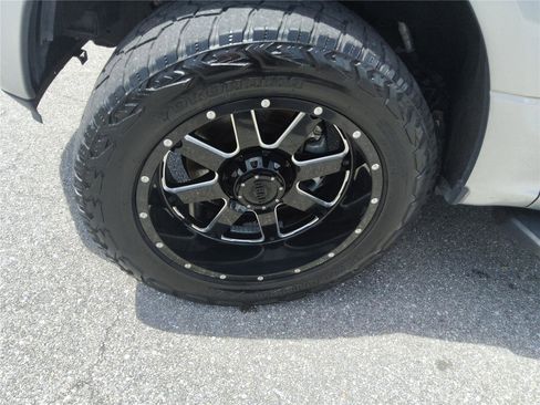 Used 2020 Ford F150 XL w/ Equipment Group 101A Mid RWD image 9