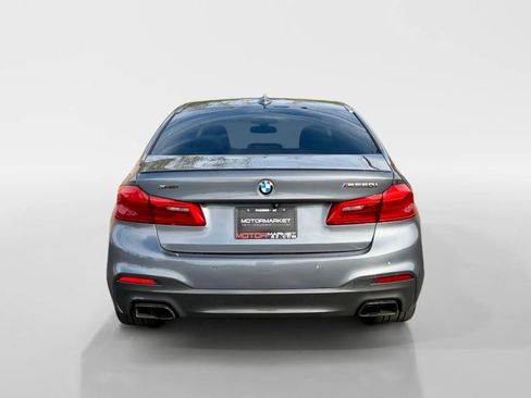 Used 2019 BMW M550i xDrive image 4